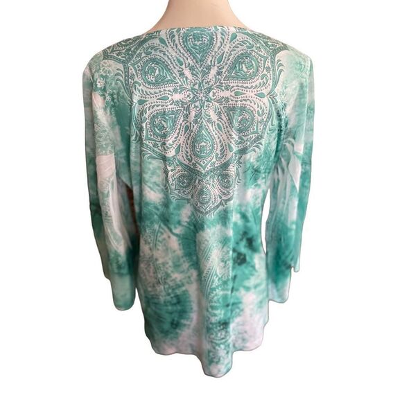 JM Collections Woman Mint Green and White Sequined Boho Blouse with Flaired Bell - Picture 2 of 13